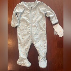 NWT Petit Lem Light Blue Daisy Print Footie